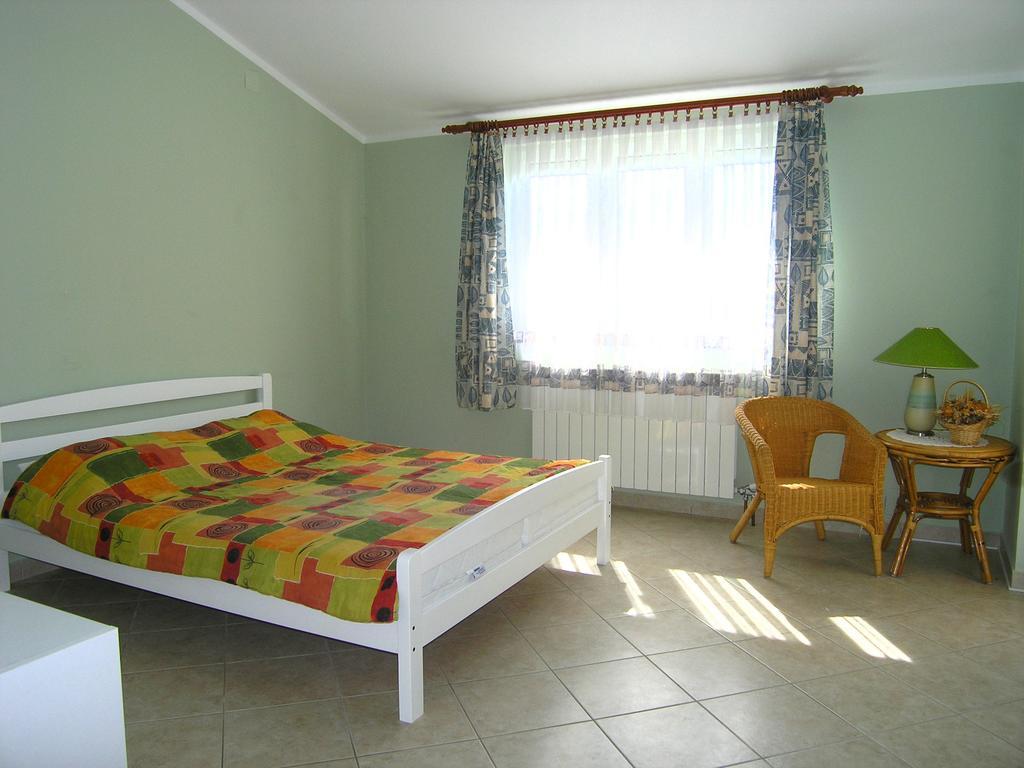 Apartments Ana & Ivan Krk Town Luaran gambar